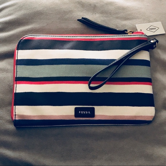 Fossil Handbags - 🆕 Fossil Eliza Blue Multi Stripe Wristlet